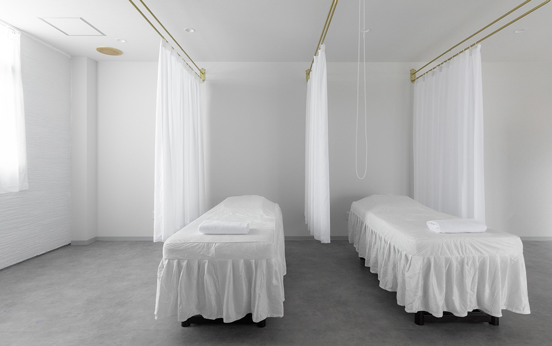 つきあかり整体院